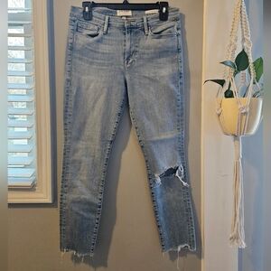 EUC! Frame Denim Distressed Ankle Jeans